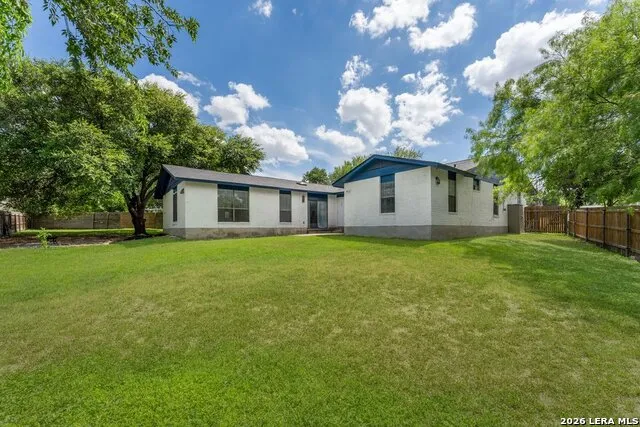 2526 Town Briar St San Antonio, TX 78238