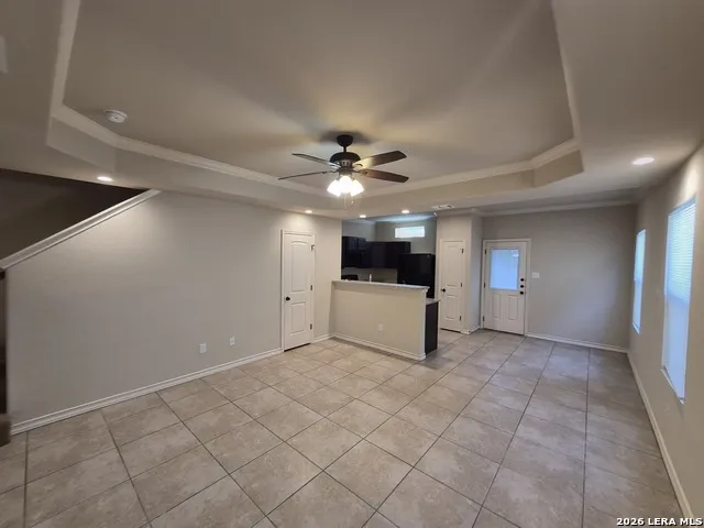 7042 Lakeview Dr. Unit 102 San Antonio, TX 78244