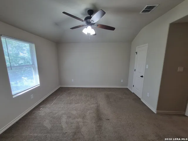 7042 Lakeview Dr. Unit 102 San Antonio, TX 78244