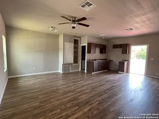 11221 MARTINEZ PASS Unit A Schertz, TX 78108