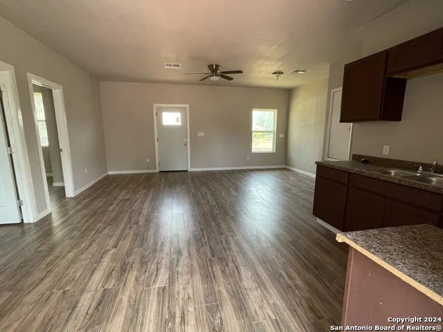 11221 MARTINEZ PASS Unit A Schertz, TX 78108