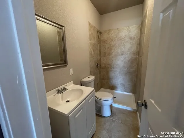 11221 MARTINEZ PASS Unit A Schertz, TX 78108