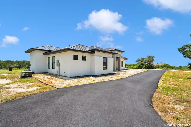 364 PR 2771 Mico, TX 78056