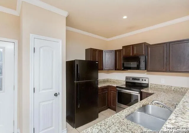 6510 Melanzane Unit 104 San Antonio, TX 78233