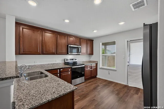 6326 Willow Point Blvd San Antonio, TX 78219