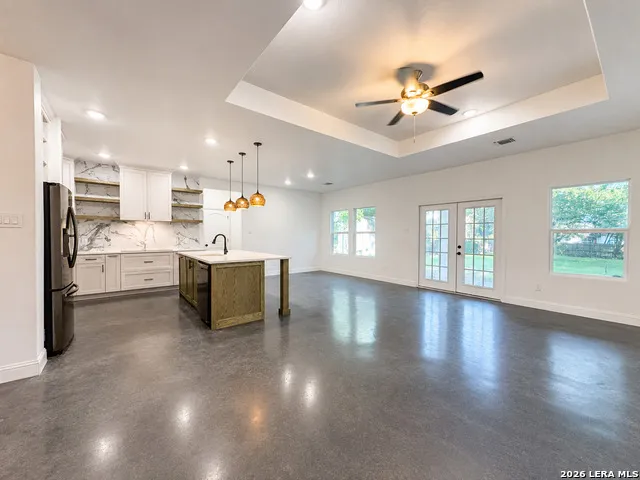 656 Fawn Drive Spring Branch, TX 78070
