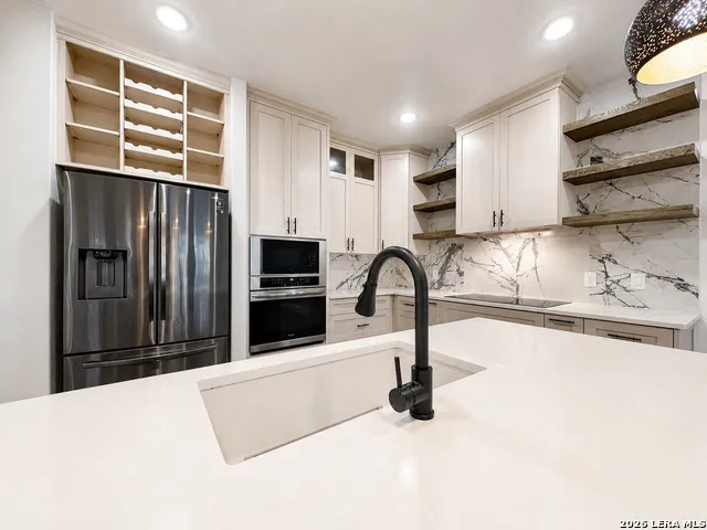 656 Fawn Drive Spring Branch, TX 78070