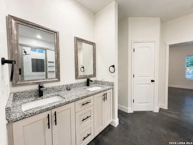656 Fawn Drive Spring Branch, TX 78070