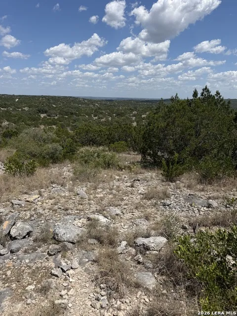 911 Sd 46063 Rocksprings, TX 78880