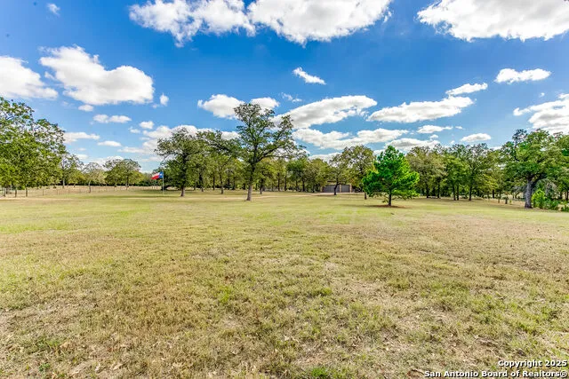 408 Copeland Hill Smithville, TX 78957