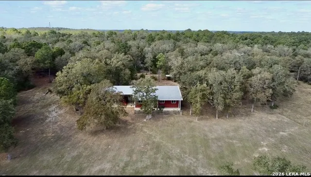 408 Copeland Hill Smithville, TX 78957