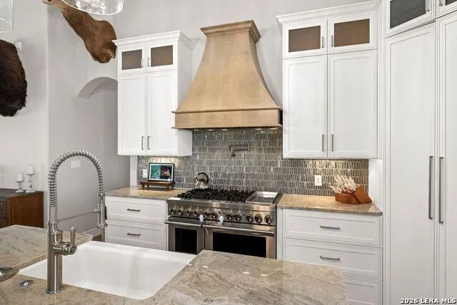 225 Arrowhead Ln Pipe Creek, TX 78063