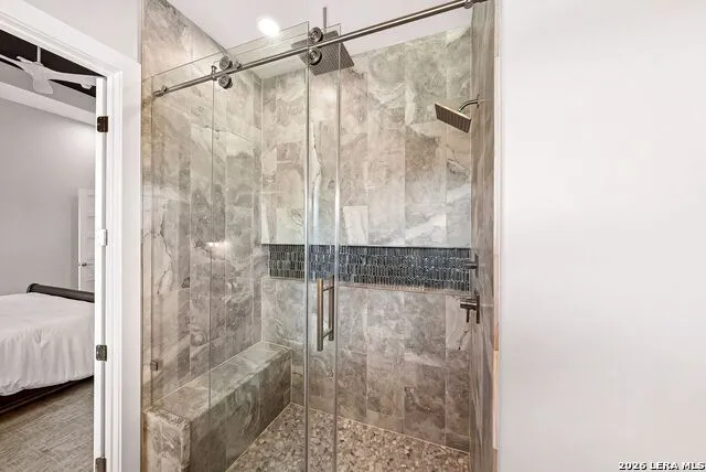 225 Arrowhead Ln Pipe Creek, TX 78063
