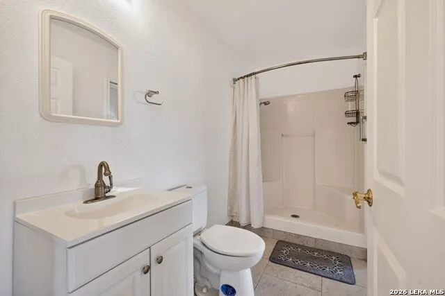 8804 Williamson Kyle, TX 78640