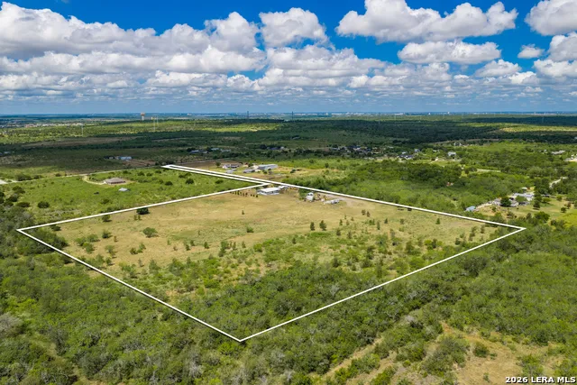 8804 Williamson Kyle, TX 78640