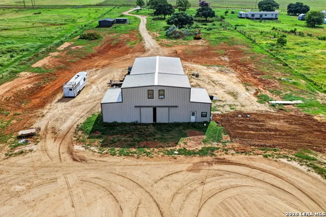 3450 Fm 1922 Floresville, TX 78114
