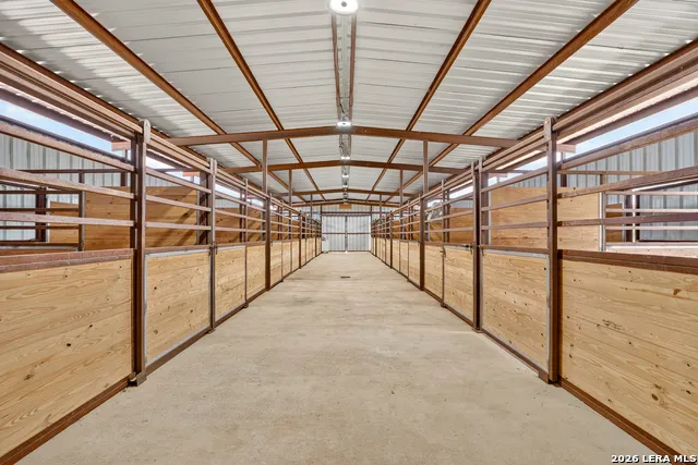 3450 Fm 1922 Floresville, TX 78114