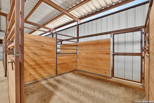 3450 Fm 1922 Floresville, TX 78114
