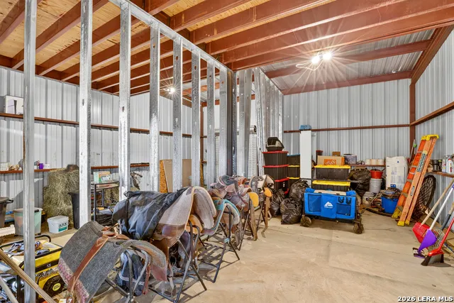 3450 Fm 1922 Floresville, TX 78114