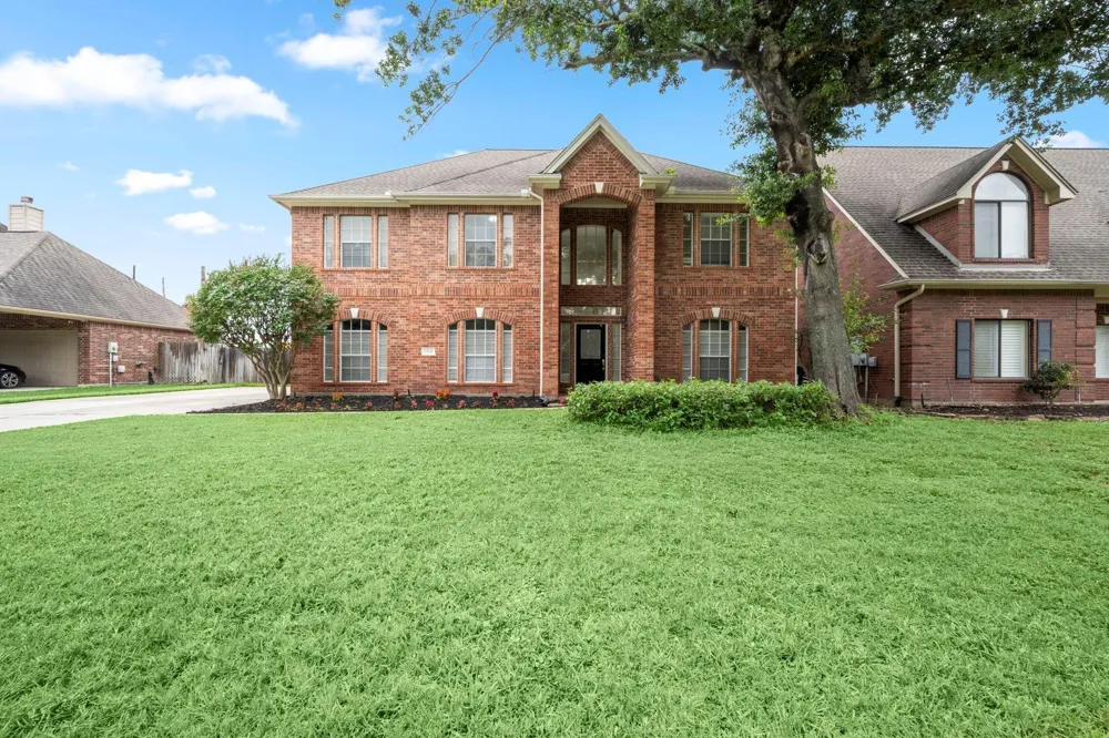 9514 Champions Cove Drive Spring, TX 77379