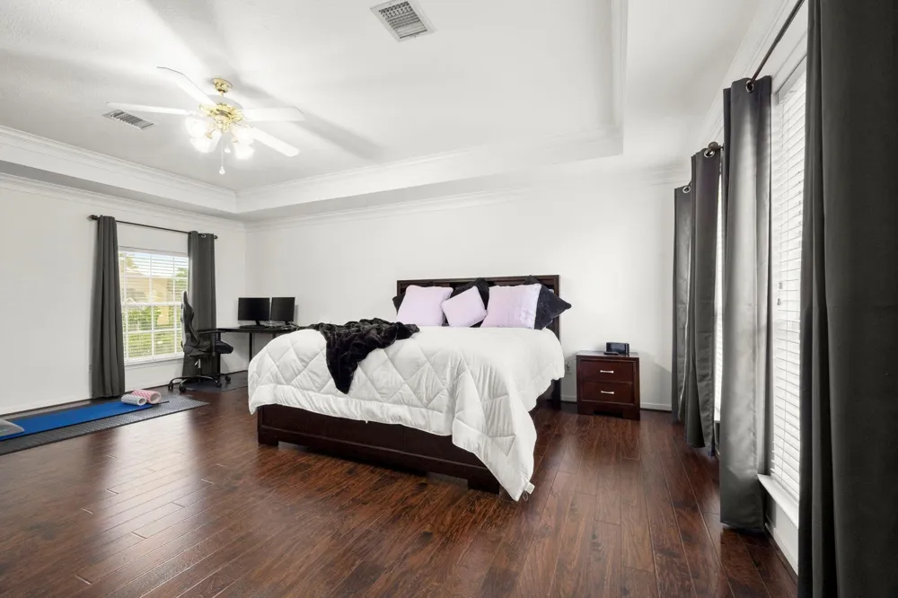 9514 Champions Cove Drive Spring, TX 77379