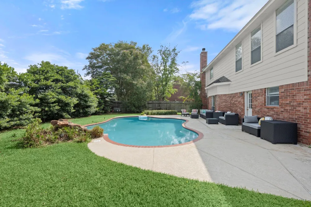 9514 Champions Cove Drive Spring, TX 77379