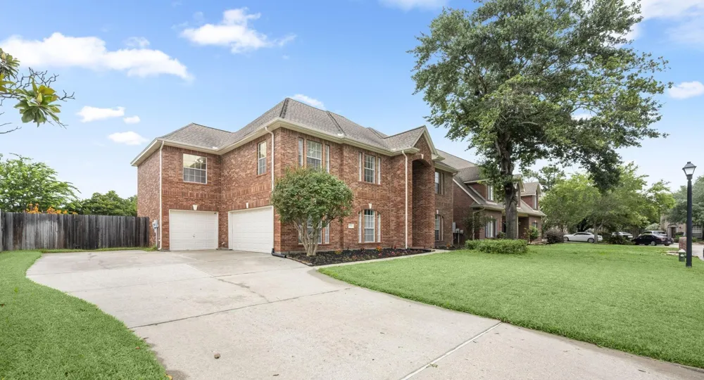 9514 Champions Cove Drive Spring, TX 77379