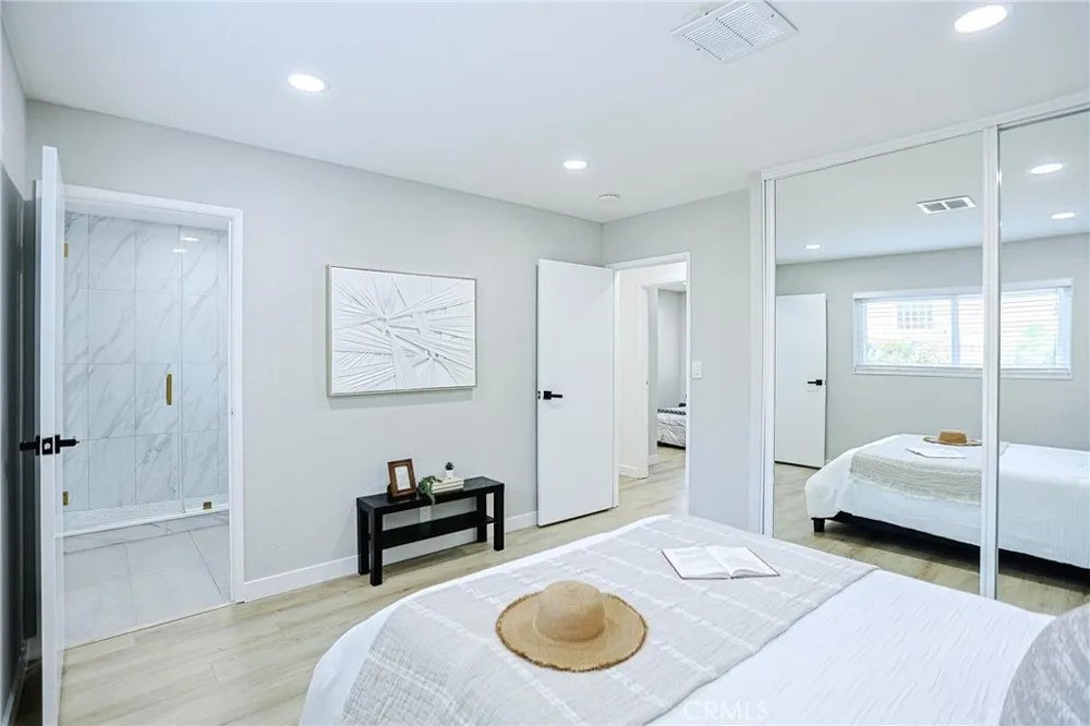 15611 Toway Huntington Beach, CA 92647