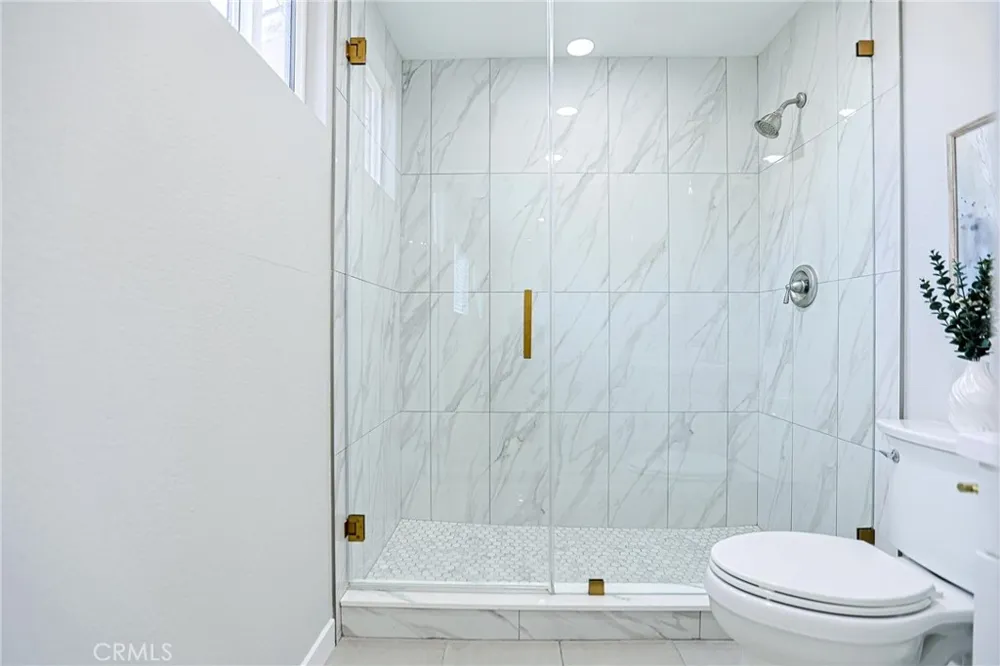 15611 Toway Huntington Beach, CA 92647