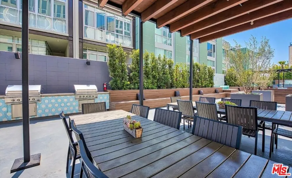 4133 Redwood Avenue #1014 Los Angeles, CA 90066