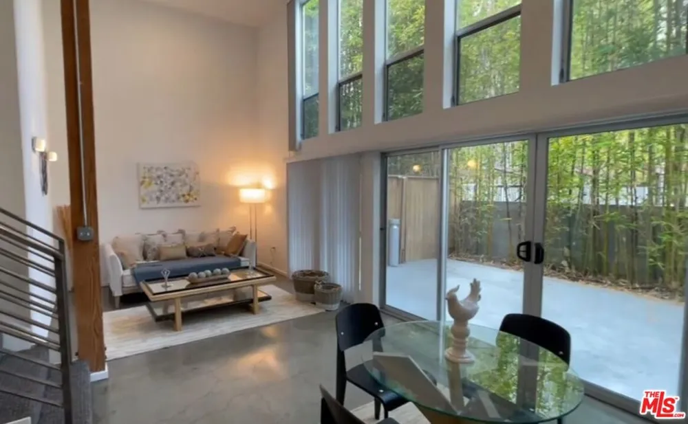 4133 Redwood Avenue #1014 Los Angeles, CA 90066