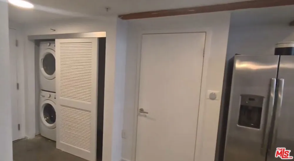 4133 Redwood Avenue #1014 Los Angeles, CA 90066