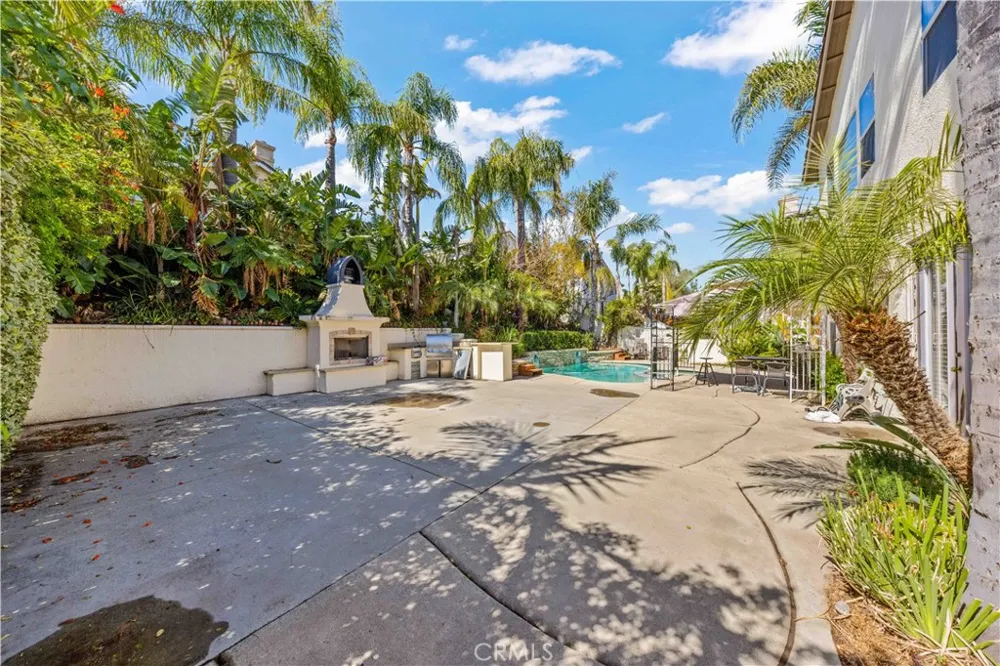 16190 Vermeer Drive Chino Hills, CA 91709