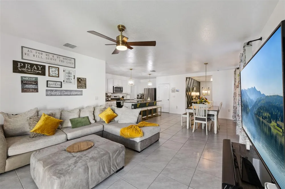 3676 SUNGROVE CIRCLE Sanford, FL 32771