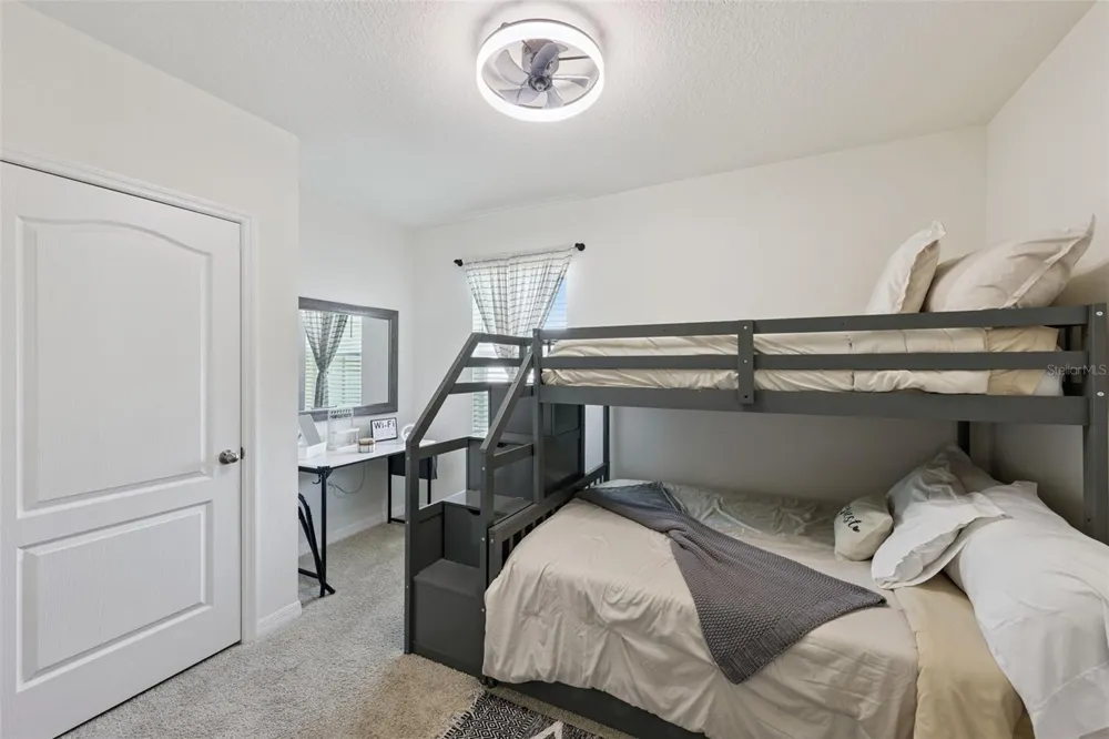 3676 SUNGROVE CIRCLE Sanford, FL 32771