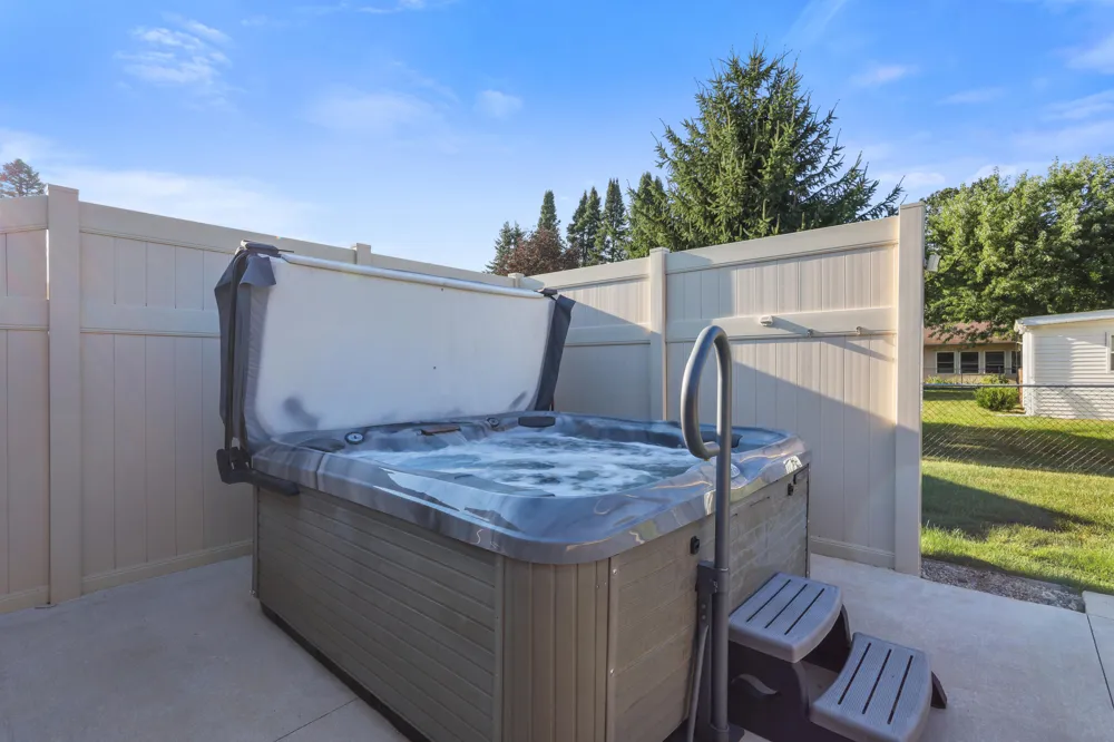 3695 Pinto Road Cooper Charter Township, MI 49004