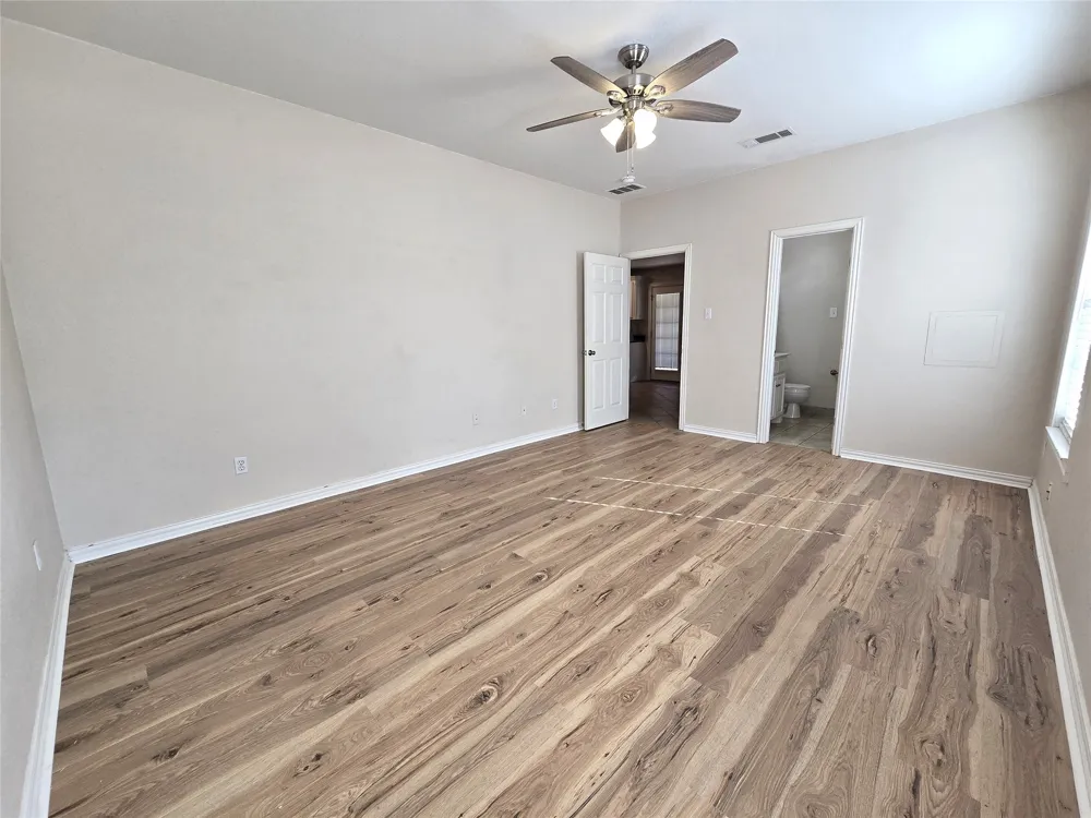 210 E El Camino Real Weatherford, TX 76087