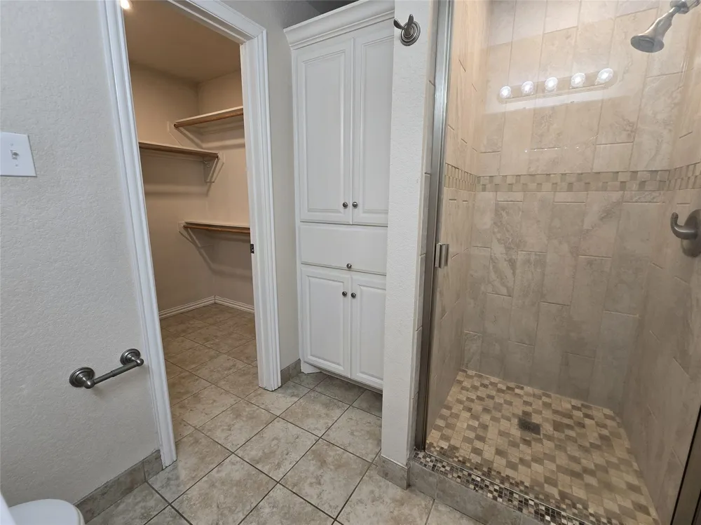 210 E El Camino Real Weatherford, TX 76087