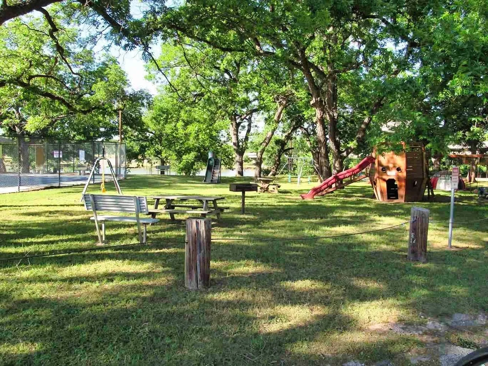 210 E El Camino Real Weatherford, TX 76087