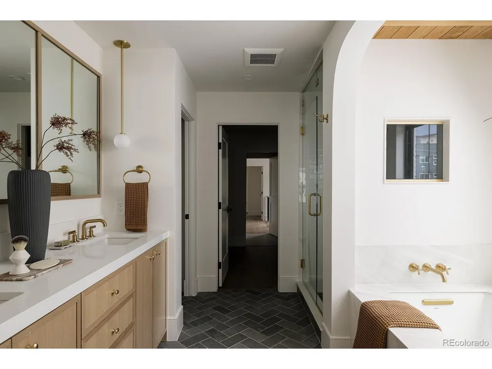 3685 Osage Street Denver, CO 80211