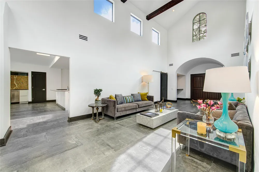 331 Gershwin Drive Houston, TX 77079