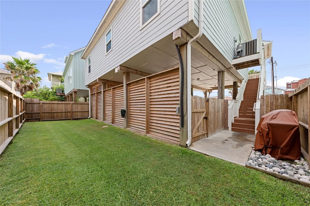 9614 Teichman Road Galveston, TX 77554