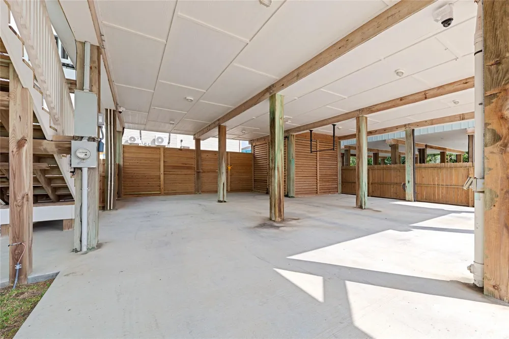 9614 Teichman Road Galveston, TX 77554