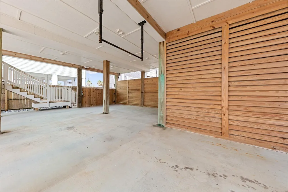 9614 Teichman Road Galveston, TX 77554
