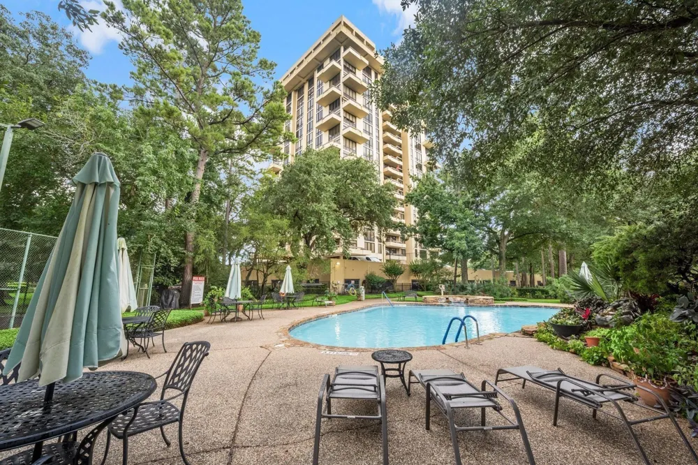 14655 Champion Forest Drive #504 Houston, TX 77069