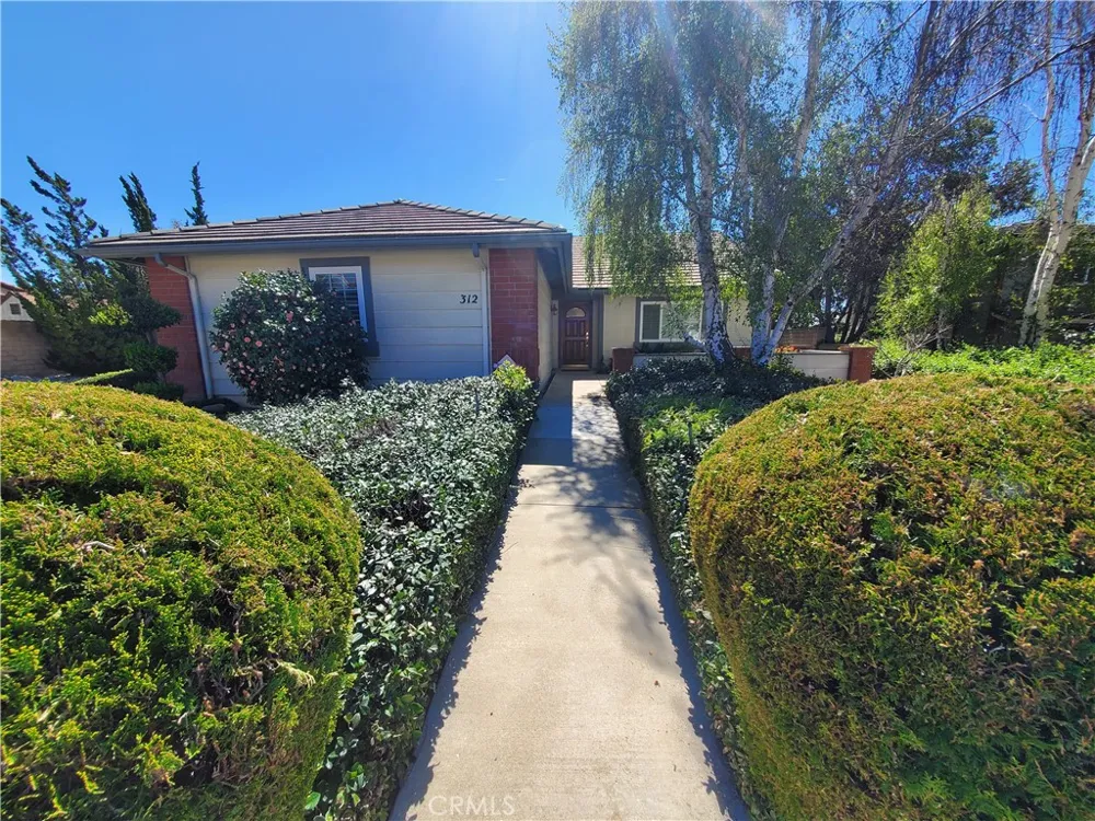 312 E Georgetown Claremont, CA 91711