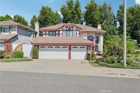 4914 Calle El Toro