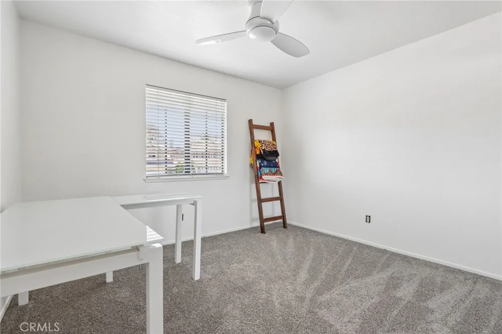 4914 Calle El Toro La Verne, CA 91750