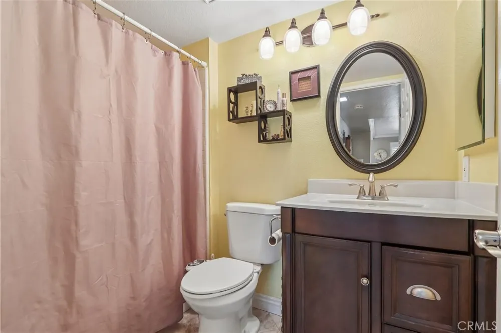 4914 Calle El Toro La Verne, CA 91750