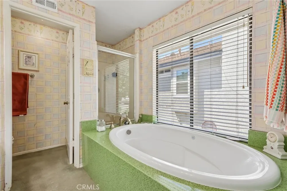 4914 Calle El Toro La Verne, CA 91750